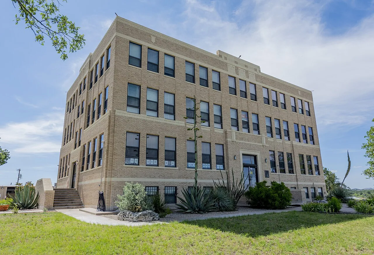 Commercial Roofing in Mertzon, TX
